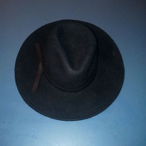 Black wide rim hat